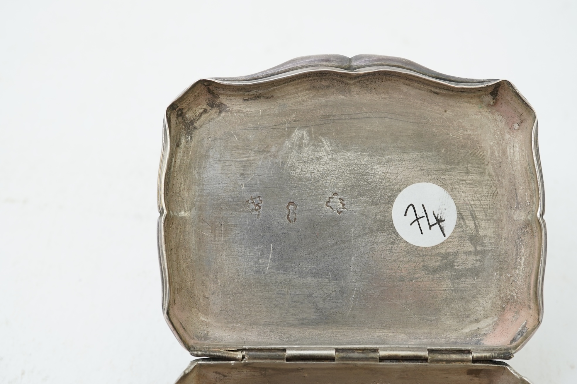 An early 19th century French white metal snuff box, with hinged cover